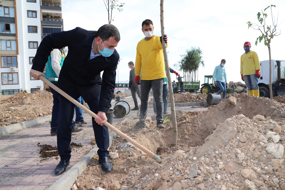 Karaköprü Belediye Başkanı Baydilli ,her ay ilçemize 1 tane park kazandırıyoruz
