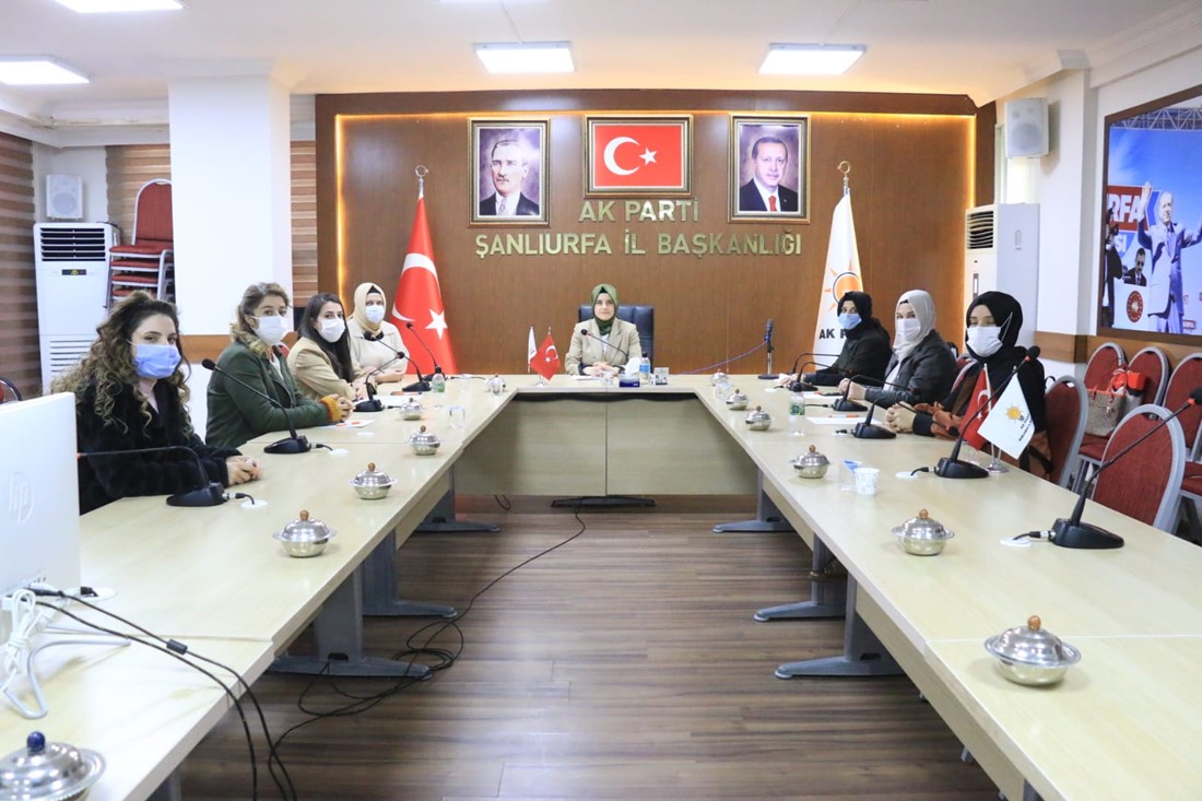 Başkan Güven, Biz AK KADINLAR olarak  81 ilimizde eşzamanlı olarak toplanmış bulunmaktayız