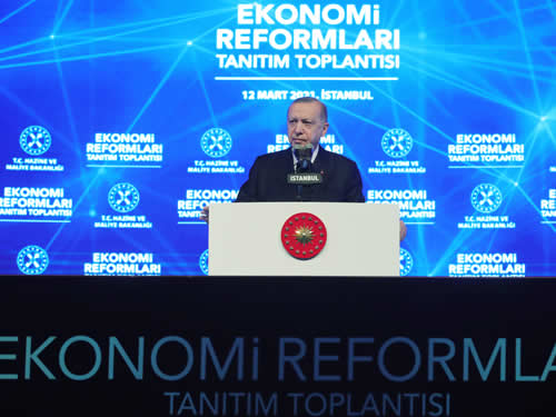 “Ekonomik reform paketimiz, Türkiye’yi geleceğe güvenle taşıyacak, somut ve çözüm odaklı politikalar içeriyor”