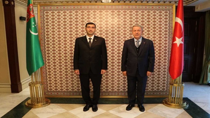 Millî Savunma Bakanı Hulusi Akar, Türkmenistan Savunma Bakanı Korg. Begenç Gundogdiyev ile Görüşme Gerçekleştirdi