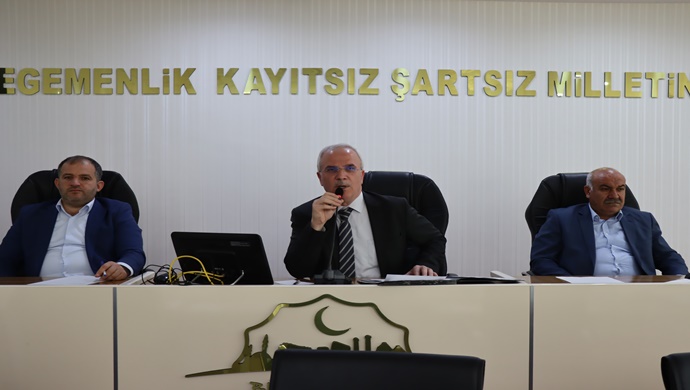  BÜYÜKŞEHİR MECLİSİNDE 2021 YILI FAALİYET RAPORU ONAYLANDI