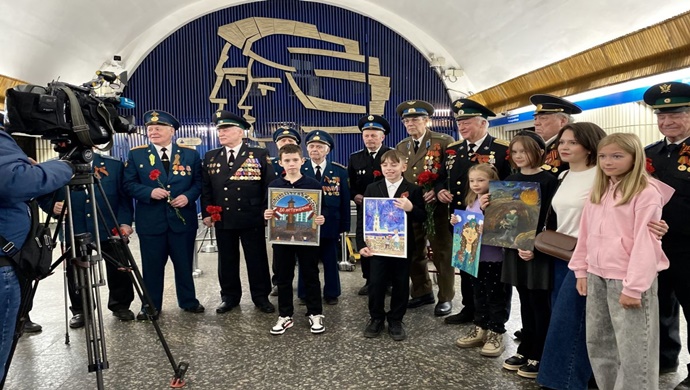 Birleşik Rusya: Yıllık “Çizim Zaferi” yarışmasına bir buçuk milyondan fazla eser gönderildi